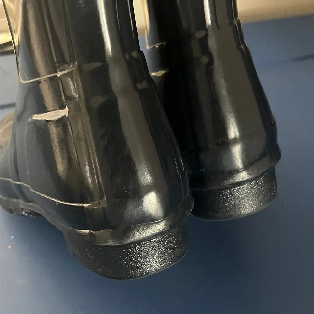 Hunter Women Glossy Original Tall Rain Boots Navy